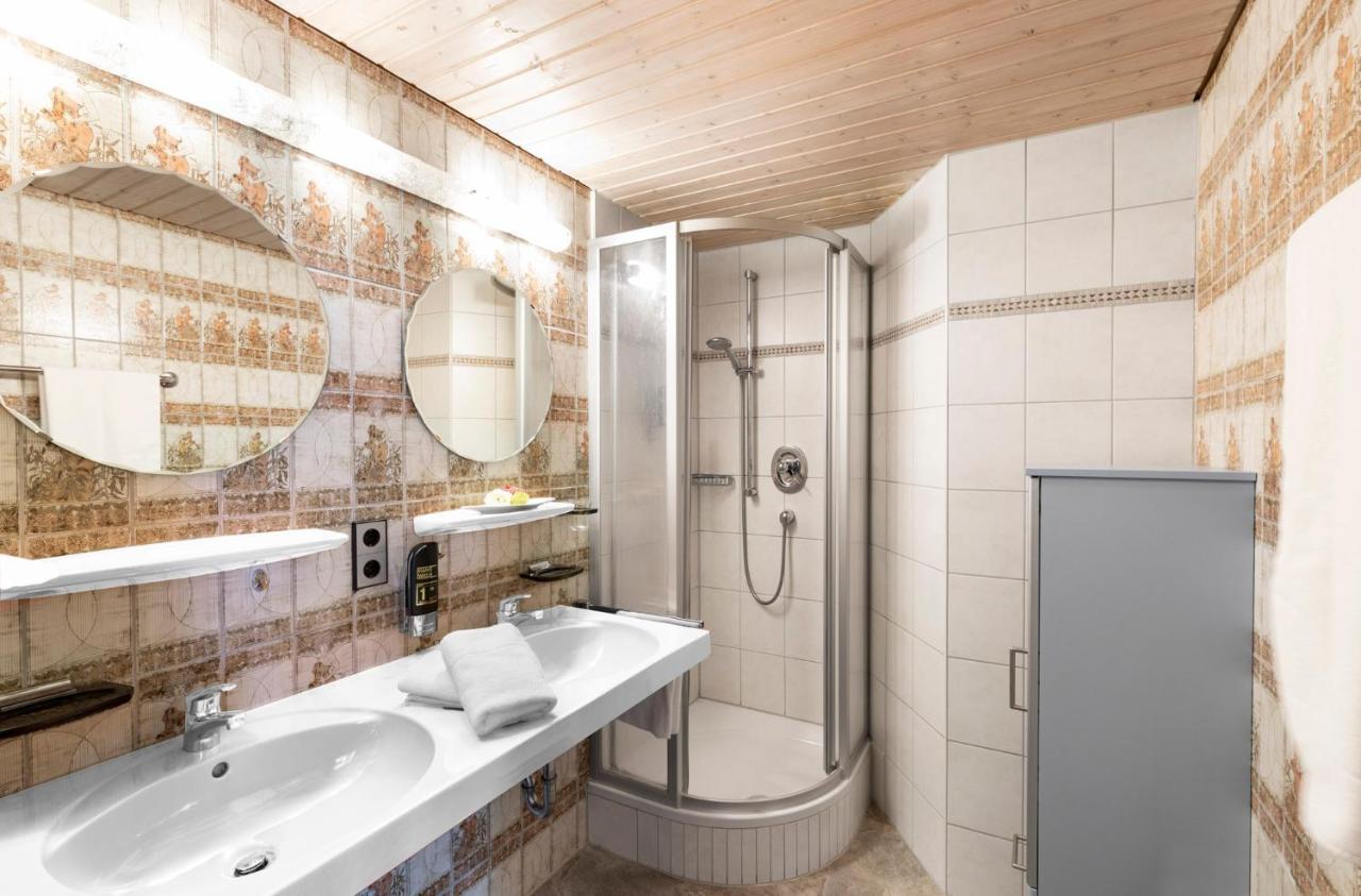 Hotel Sonnenstube Hagnau Luaran gambar